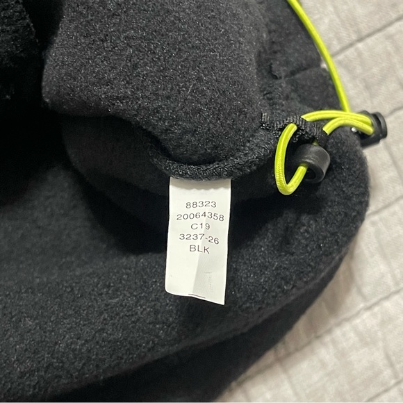 Alaskan HardGear by Duluth Trading Men's Fleece Hooded Black Full Zip Vest Large - Picture 8 of 9